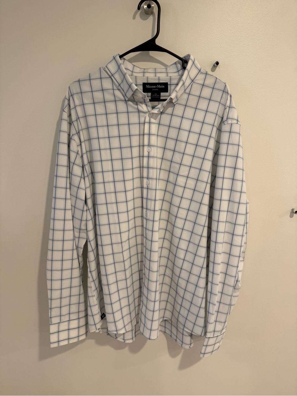 Mizzen+Main White Dress Shirt with Blue Windowpane Check